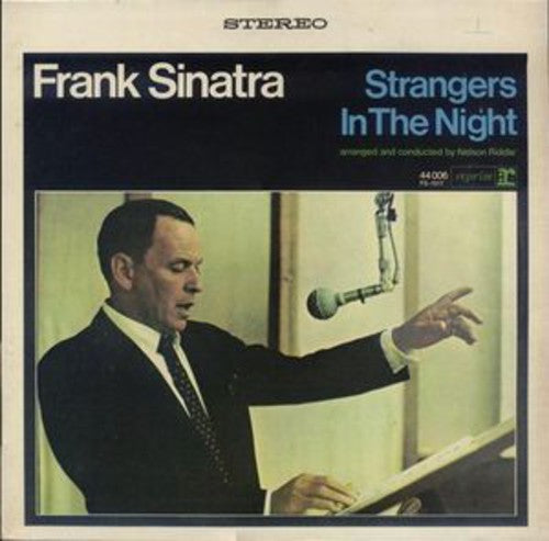 Frank Sinatra: Strangers In The Night - ( VINYL LP )