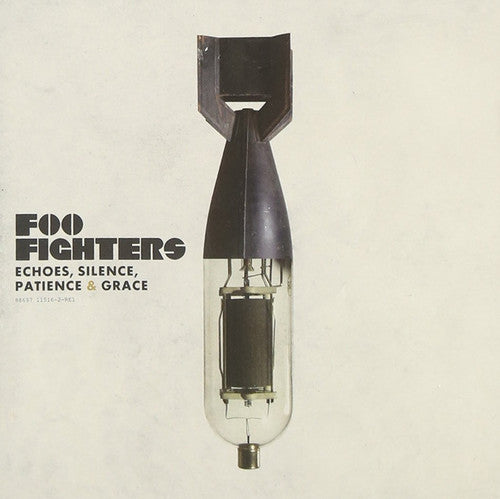 Foo Fighters: Echoes, Silence, Patience and Grace - （ VINYL LP ）